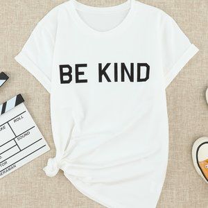 **LAST ONE**Be Kind T-shirt